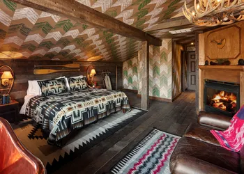 Urban Cowboy Lodge hotel thumbnail 6