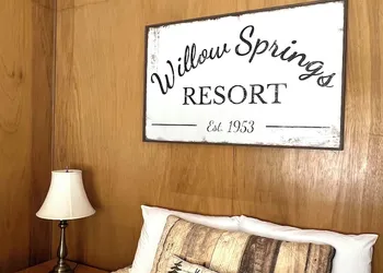 Willow Springs Resort hotel thumbnail 7