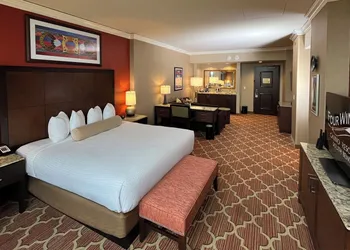 Four Winds Casino South Bend hotel thumbnail 6