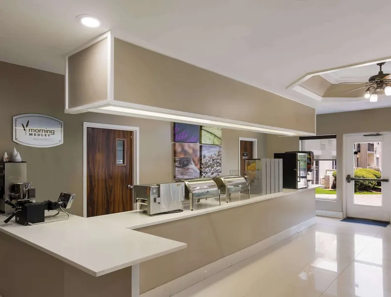 MainStay Suites Savannah Midtown hotel detail image 6