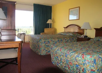 Cruise Port Inn hotel thumbnail 4