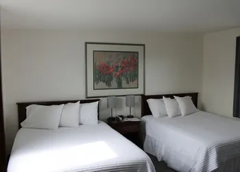 Sprague Motel hotel thumbnail 7