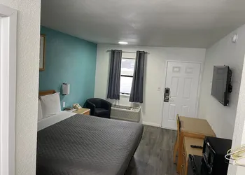 Executive Inn of Purcell hotel thumbnail 4