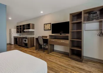 WoodSpring Suites Roanoke hotel thumbnail 7