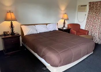 American Inn hotel thumbnail 6