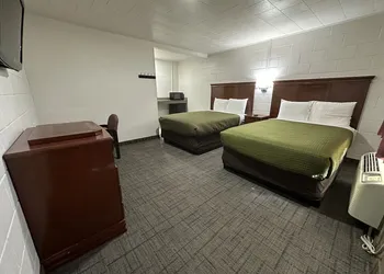 Llano Motel hotel thumbnail 2