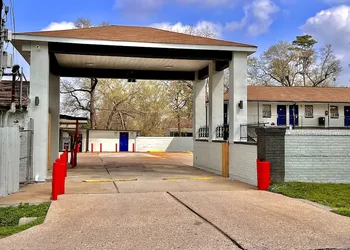 Orbit Inn - Houston Homestead/Tidwell hotel thumbnail 5