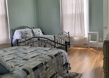 Captain Sweetser's Inn hotel thumbnail 7