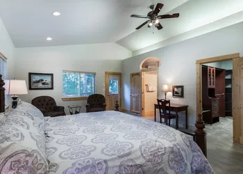 Pineview Lodge hotel thumbnail 5