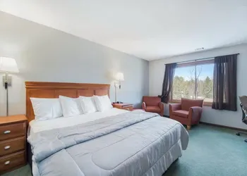 Snow Chasers Lodge hotel thumbnail 6