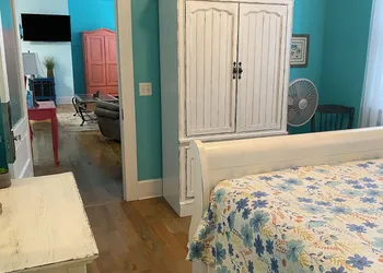 Little Inn on Main hotel thumbnail 3