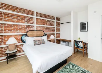 The Brick Hotel hotel thumbnail 5