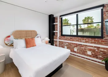 The Brick Hotel hotel thumbnail 6