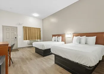 Edison Motor Lodge hotel thumbnail 3