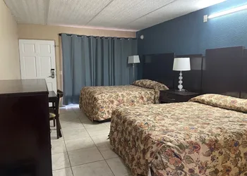 Royal Inn hotel thumbnail 7