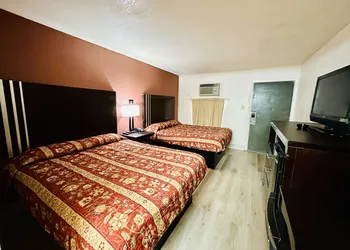 Economy Inn hotel thumbnail 6