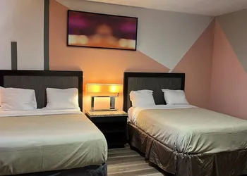 Imperial Inn hotel thumbnail 6