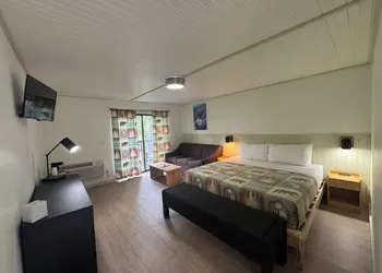 Ski Mountain Lodge hotel thumbnail 8