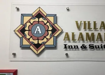 Villa Alamari Inn And Suites hotel thumbnail 2