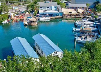 Aqua Lodges at Hurricane Hole Marina hotel thumbnail 2