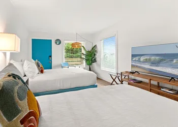 The Surf Shanty Motel hotel thumbnail 6