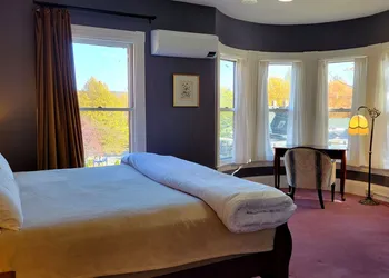 The Elizabeth Inn and Restaurant hotel thumbnail 2
