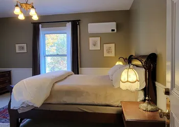 The Elizabeth Inn and Restaurant hotel thumbnail 3