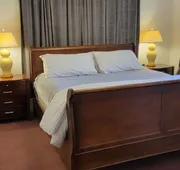 The Elizabeth Inn and Restaurant hotel detail image 4