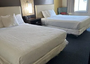The White House Inn hotel thumbnail 5
