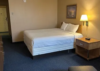 The White House Inn hotel thumbnail 8