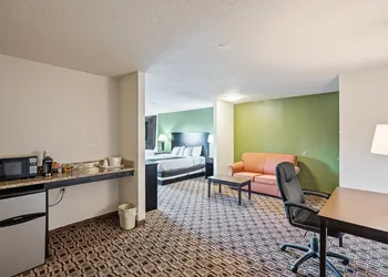 Coratel Suites hotel thumbnail 8
