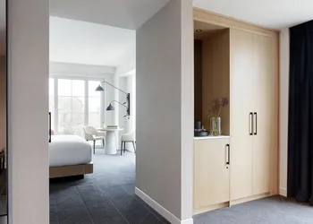 Kimpton The Forum Hotel by IHG hotel thumbnail 4
