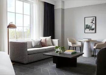 Kimpton The Forum Hotel by IHG hotel thumbnail 5