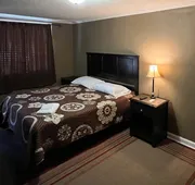 The Travelers Inn hotel detail image 4