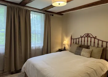Independence Inn hotel thumbnail 3
