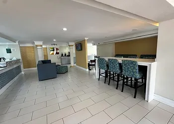 Baymont by Wyndham Nacogdoches Near University hotel thumbnail 3
