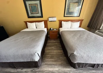 Baymont by Wyndham Nacogdoches Near University hotel thumbnail 8