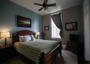Nauvoo Temple House Hotel hotel thumbnail 6