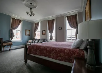 Nauvoo Temple House Hotel hotel thumbnail 7