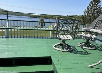 Seymour Lake Lodge hotel thumbnail 8