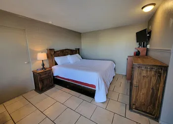 Five Star Inn hotel thumbnail 5