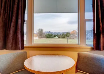 Gale River Motel hotel thumbnail 8
