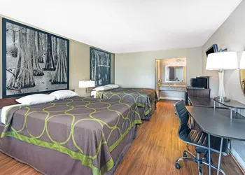 Super Place Inn hotel thumbnail 2