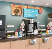 avid hotel Brooklyn Dyker Heights by IHG hotel detail image 4