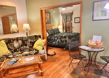 Papaya Suite hotel thumbnail 7