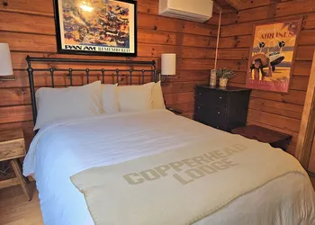 Copperhead Lodge and Resort Cabin Rentals hotel thumbnail 4