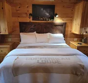 Copperhead Lodge and Resort Cabin Rentals hotel detail image 7
