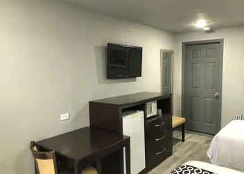 Budget Inn Valparaiso Niceville EglinAFB hotel thumbnail 2