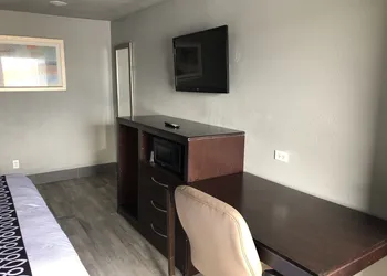 Budget Inn Valparaiso Niceville EglinAFB hotel thumbnail 4