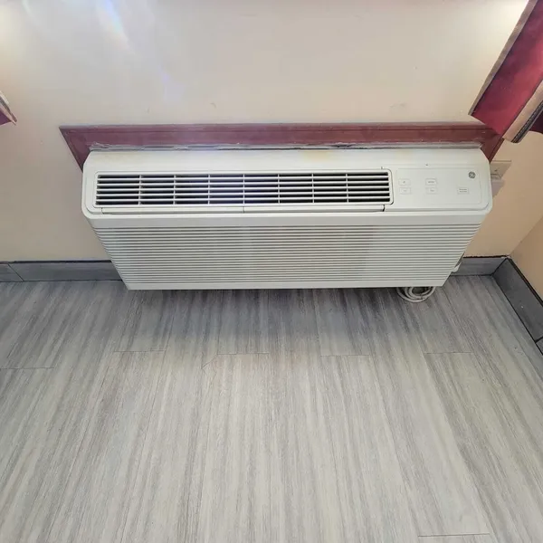 Woodland Inn & Suites hotel detail image 6